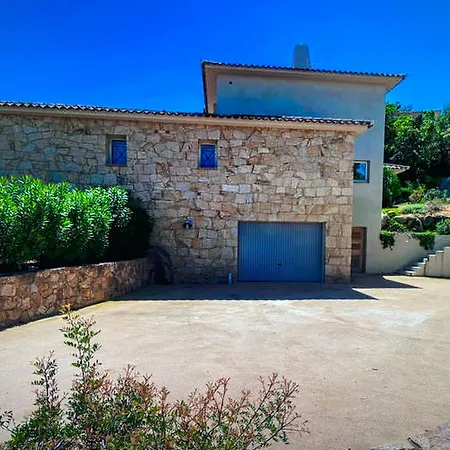 Belle Moderne A 700 M De La Mer